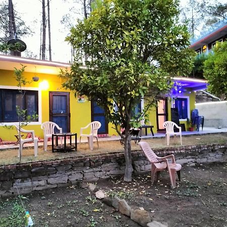 Hotel Le Jardin Almora Esterno foto